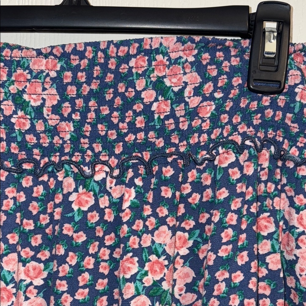 American Eagle Outfitters Navy and Pink Floral Mini Skirt - Picture 4 of 7